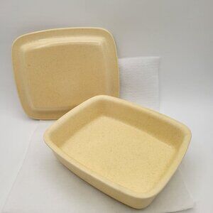 Vintage Anchor Hocking USA Microceram 1 Pt. Casserole Dish & Lid Ovenware 7"x6"